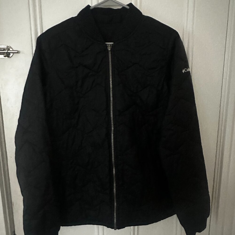 Columbia Women's Jacket - zip up